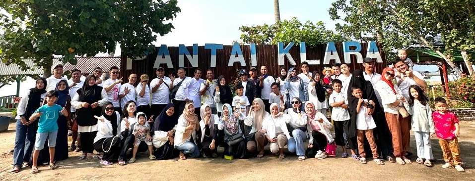 Family Gathering Jajaran Non Akademik